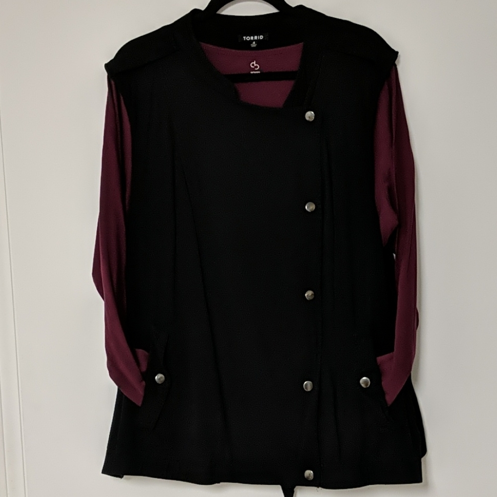 Torrid vest with pockets